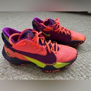 Nike zoom FREAK 2 GS BRIGHT Mango Giannis Antetokounmpo